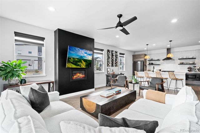 6295 King Court, Denver, CO 80221