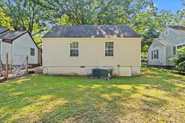 146 White Oak Road, Spartanburg, SC 29301