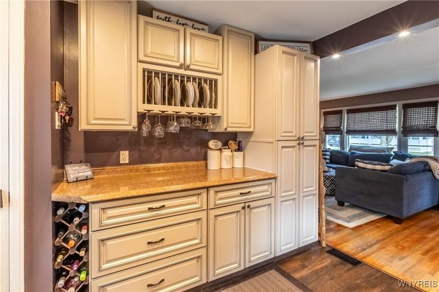 3934 Macklem Avenue, Niagara Falls, NY 14305