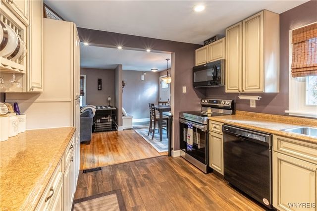 3934 Macklem Avenue, Niagara Falls, NY 14305