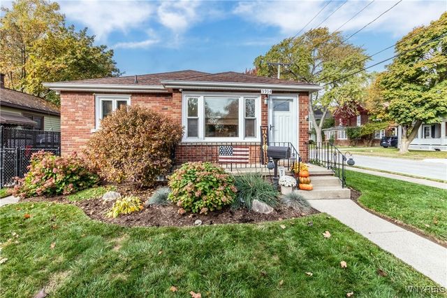 3934 Macklem Avenue, Niagara Falls, NY 14305