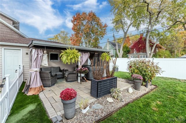 3934 Macklem Avenue, Niagara Falls, NY 14305