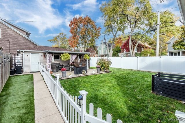 3934 Macklem Avenue, Niagara Falls, NY 14305