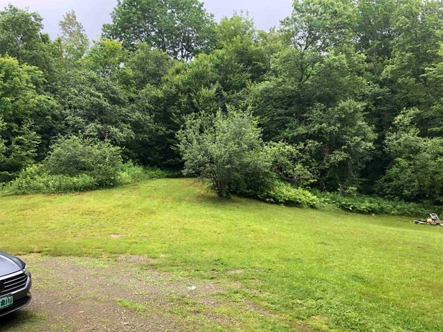 600 Bog Road, Belvidere, VT 05442