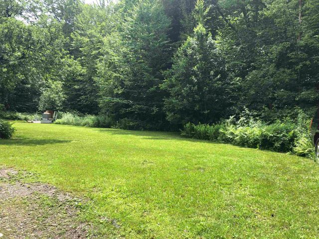 600 Bog Road, Belvidere, VT 05442