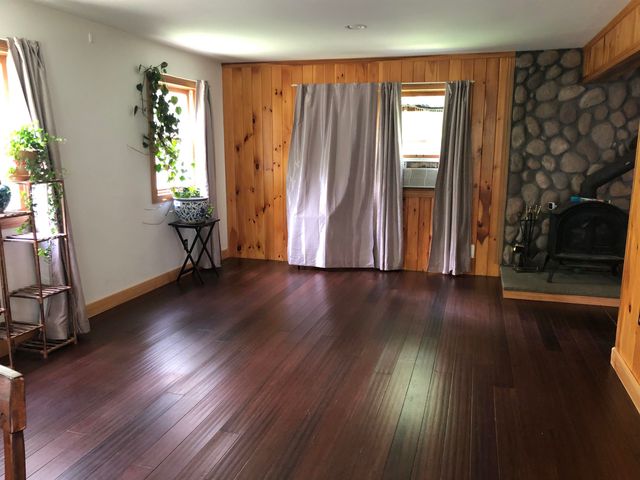 600 Bog Road, Belvidere, VT 05442