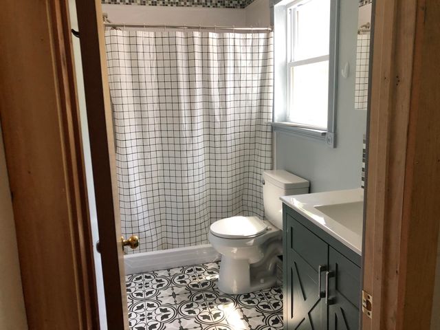 600 Bog Road, Belvidere, VT 05442