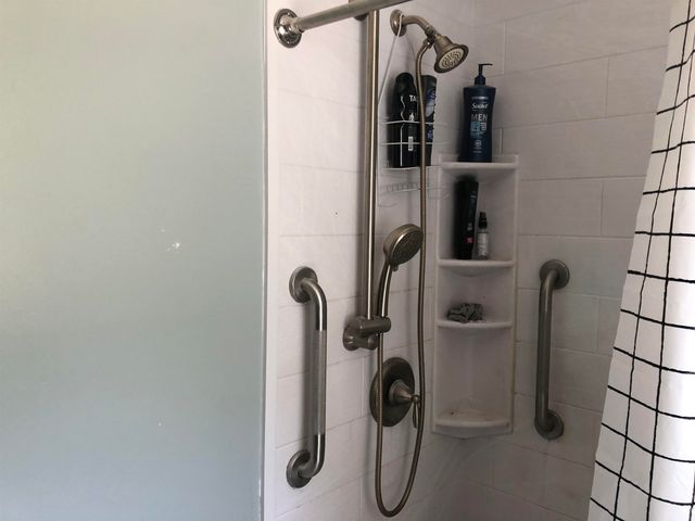 600 Bog Road, Belvidere, VT 05442