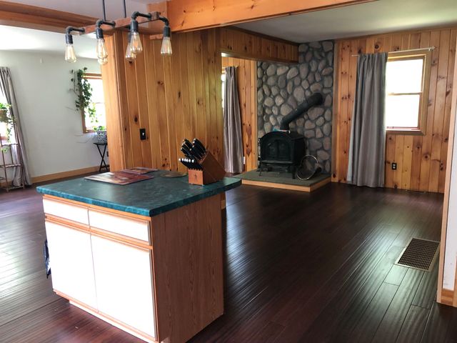 600 Bog Road, Belvidere, VT 05442