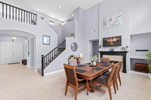 515 Rembrandt, Corona, CA 92882