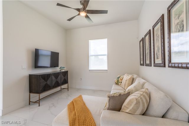 3461 4th AVE NE, Naples, FL 34120