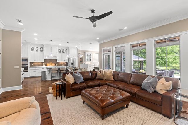807 Liveoak Trail, Dothan, AL 36305