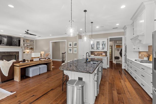807 Liveoak Trail, Dothan, AL 36305