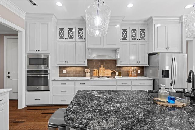 807 Liveoak Trail, Dothan, AL 36305