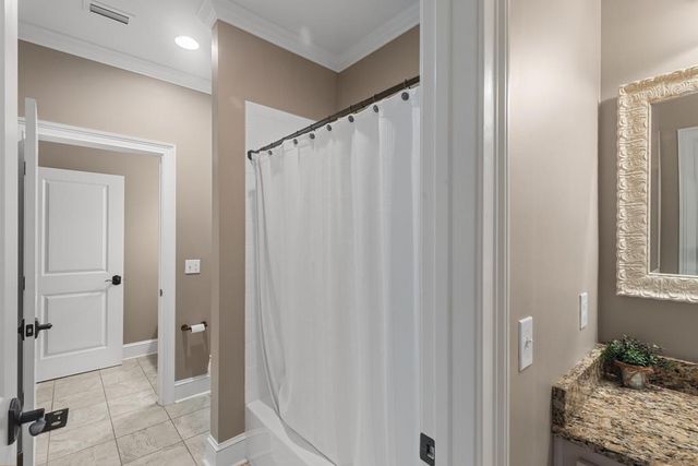 807 Liveoak Trail, Dothan, AL 36305