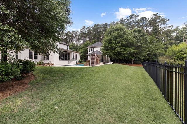 807 Liveoak Trail, Dothan, AL 36305