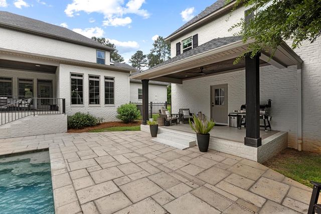 807 Liveoak Trail, Dothan, AL 36305