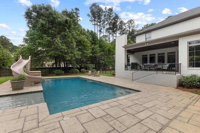 807 Liveoak Trail, Dothan, AL 36305
