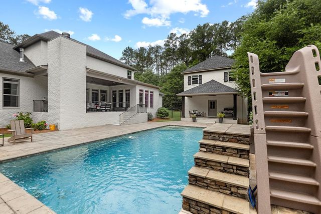 807 Liveoak Trail, Dothan, AL 36305