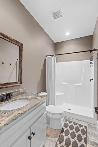 807 Liveoak Trail, Dothan, AL 36305