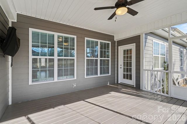 10885 Greenvale Drive, Harrisburg, NC 28075