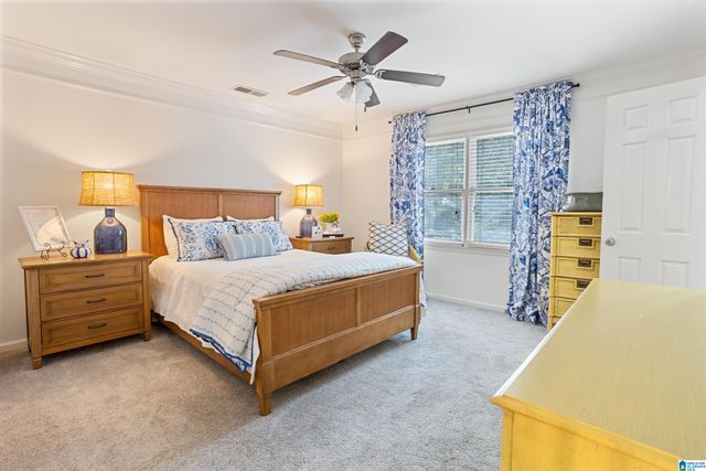 868 RIDGECREST DRIVE, Gardendale, AL 35071