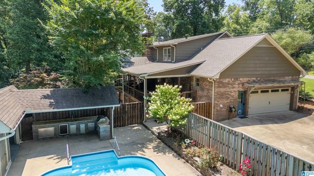 868 RIDGECREST DRIVE, Gardendale, AL 35071