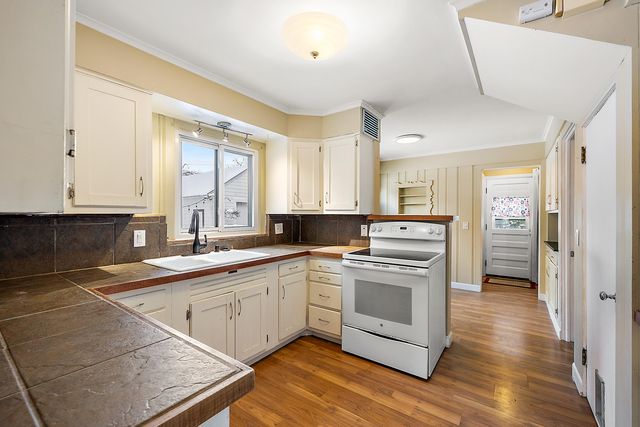 1218 Westmoorland Street, Ypsilanti, MI 48197