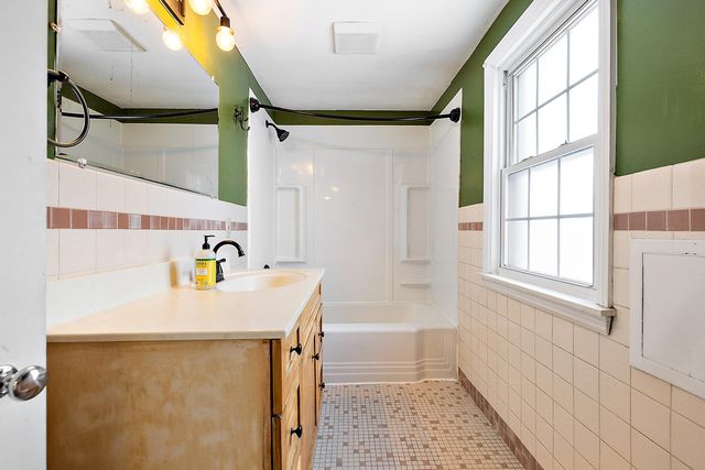 1218 Westmoorland Street, Ypsilanti, MI 48197