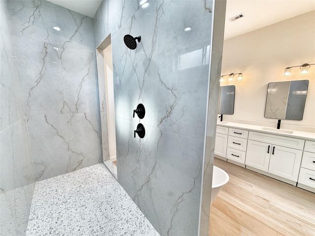 3040 Road 66124, Dayton, TX 77535