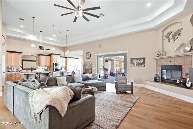 176 S EQUESTRIAN Court, Gilbert, AZ 85296