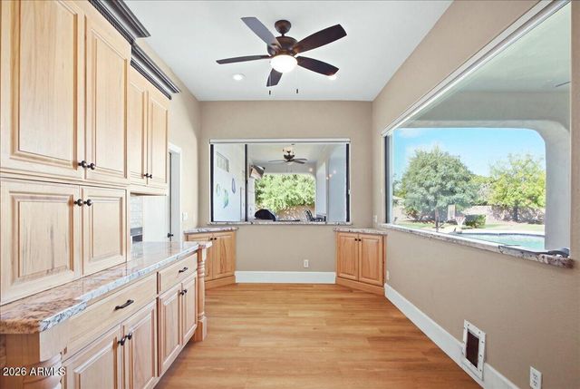176 S EQUESTRIAN Court, Gilbert, AZ 85296