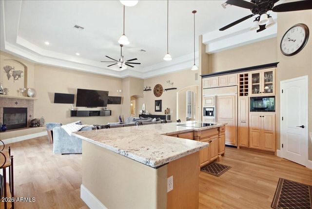 176 S EQUESTRIAN Court, Gilbert, AZ 85296