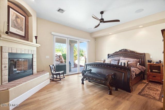 176 S EQUESTRIAN Court, Gilbert, AZ 85296