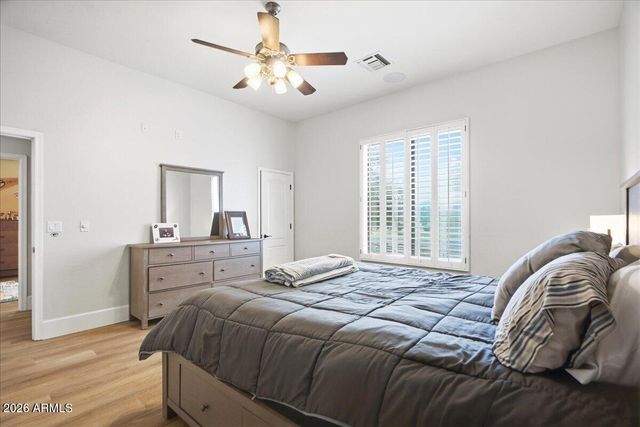 176 S EQUESTRIAN Court, Gilbert, AZ 85296