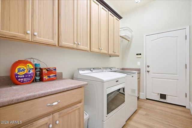 176 S EQUESTRIAN Court, Gilbert, AZ 85296