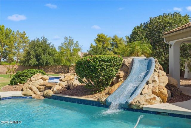 176 S EQUESTRIAN Court, Gilbert, AZ 85296
