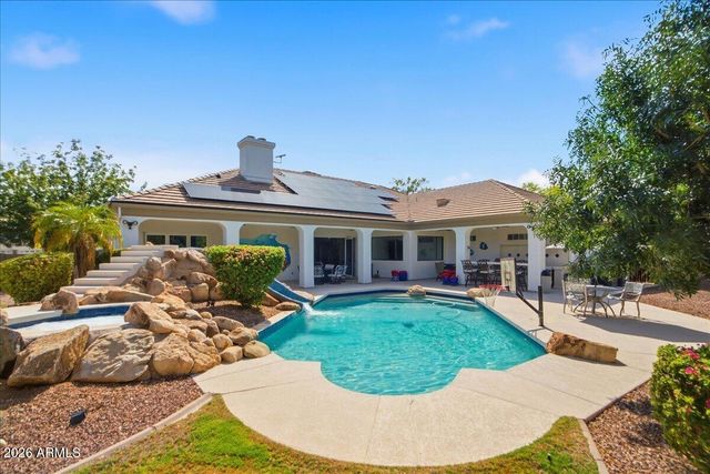 176 S EQUESTRIAN Court, Gilbert, AZ 85296