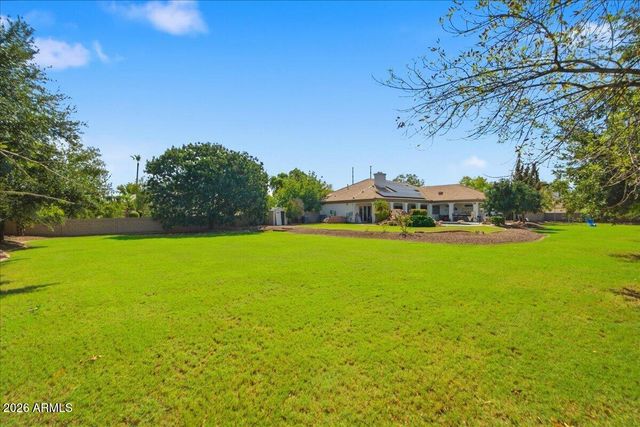 176 S EQUESTRIAN Court, Gilbert, AZ 85296