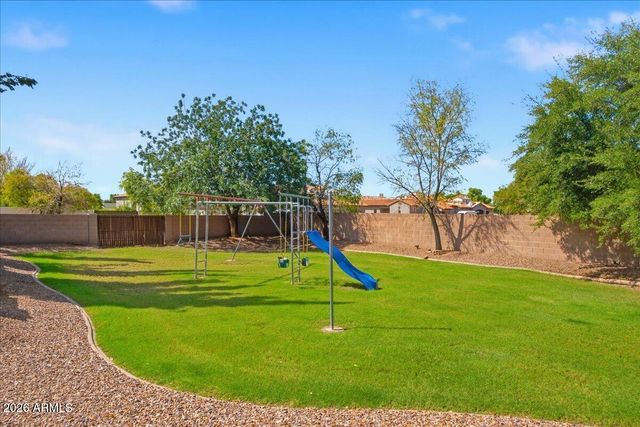 176 S EQUESTRIAN Court, Gilbert, AZ 85296