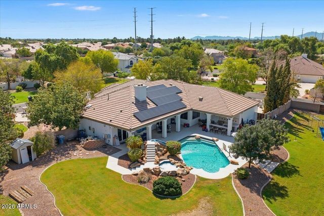 176 S EQUESTRIAN Court, Gilbert, AZ 85296