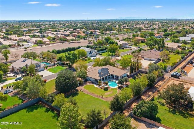 176 S EQUESTRIAN Court, Gilbert, AZ 85296