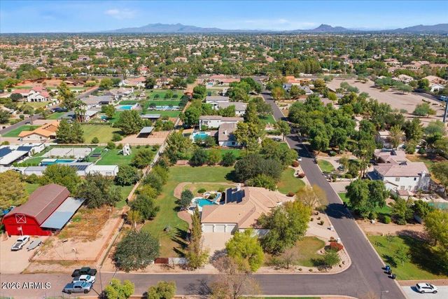 176 S EQUESTRIAN Court, Gilbert, AZ 85296