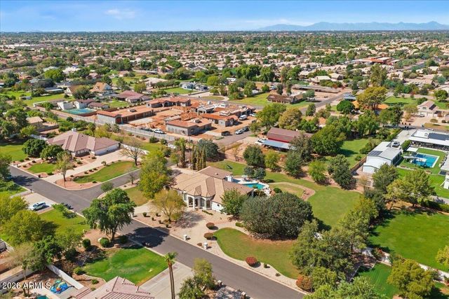 176 S EQUESTRIAN Court, Gilbert, AZ 85296