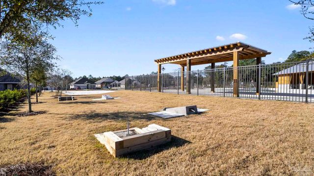 5877 Tripletail Dr, Milton, FL 32583