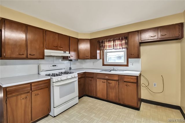 211 Temple Drive, Cheektowaga, NY 14225