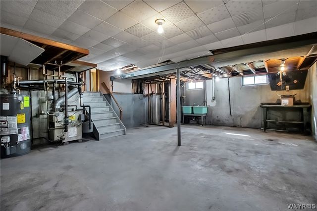 211 Temple Drive, Cheektowaga, NY 14225