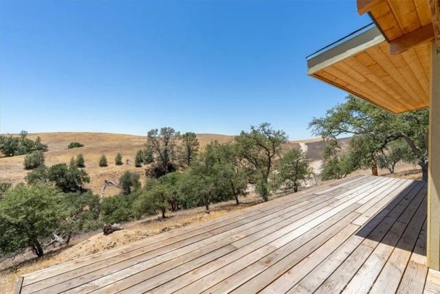 75463 Ranchita Avenue, San Miguel, CA 93451