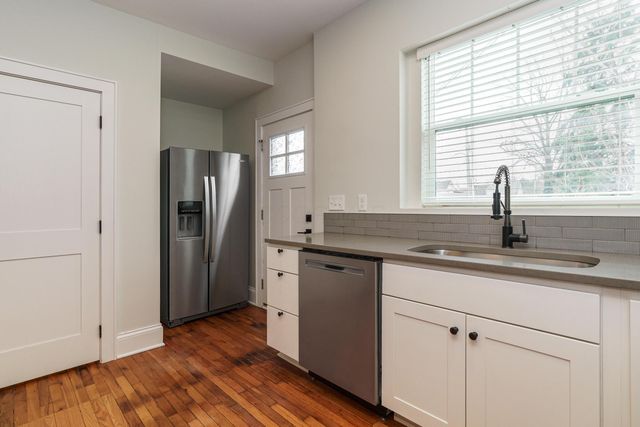 387 W 2nd Avenue, Columbus, OH 43201