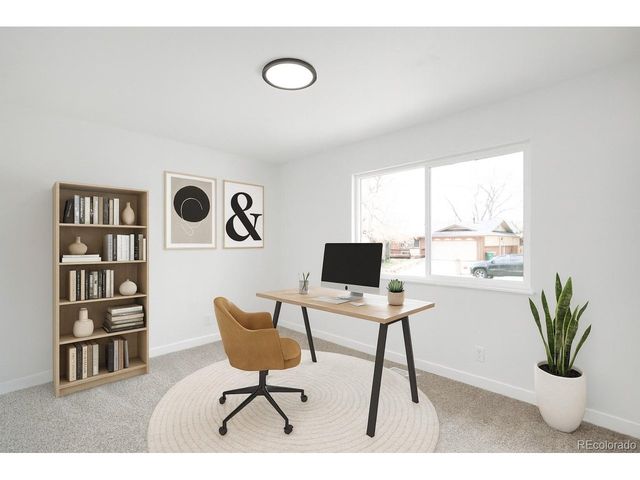 558 S Field Ct, Lakewood, CO 80226